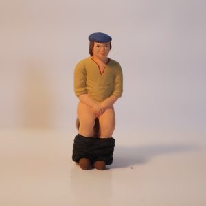 Homme aux toilettes